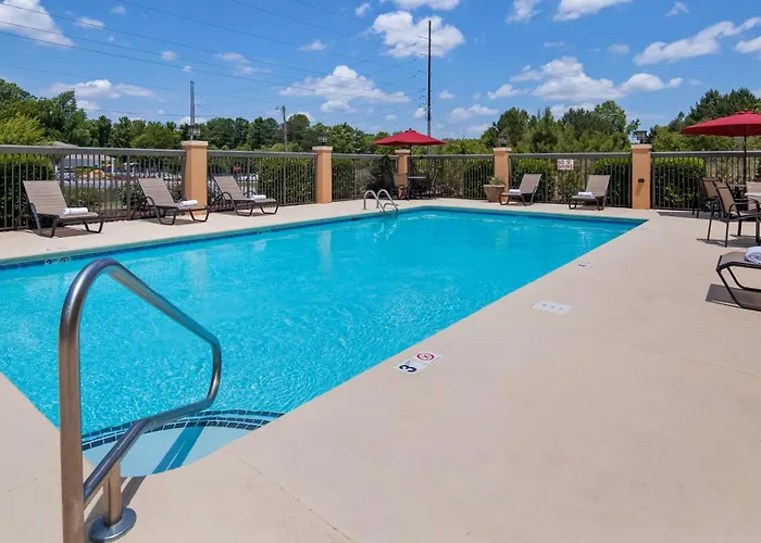 Best Western Plus Suites Greenville