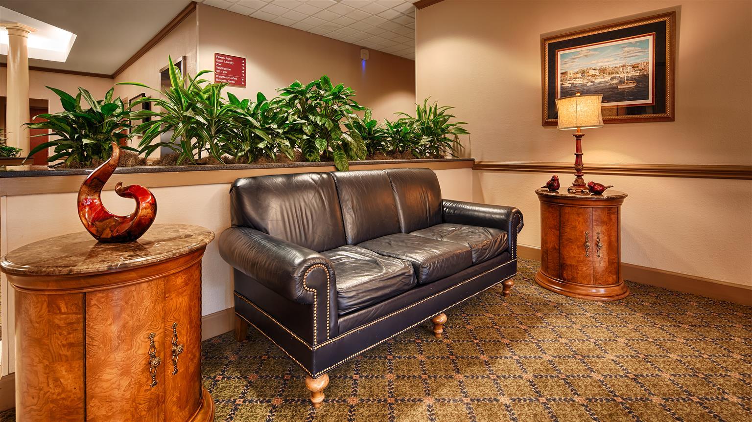 Western Hotel 3*