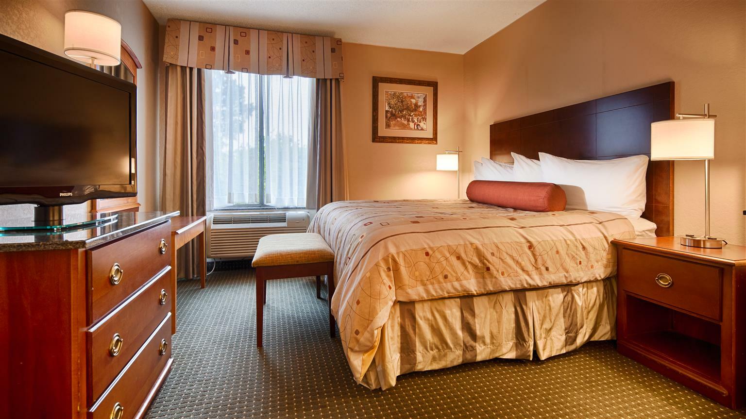 Western Hotel 3*